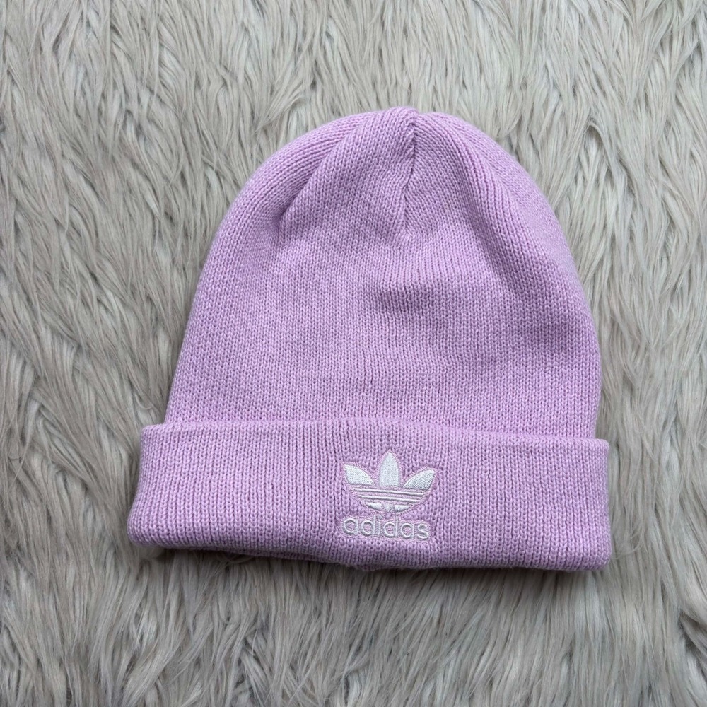 Adidas Women's OS Pastel Purple Knit Beanie Hat Athleisure Blokecore